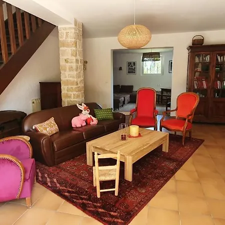 La Ferme Du Chateau بيت للعطل *